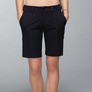 Lululemon Club Short II in Black